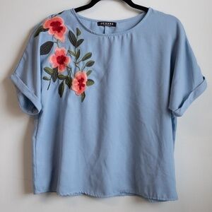 Oeuvre blue embroidered top-M